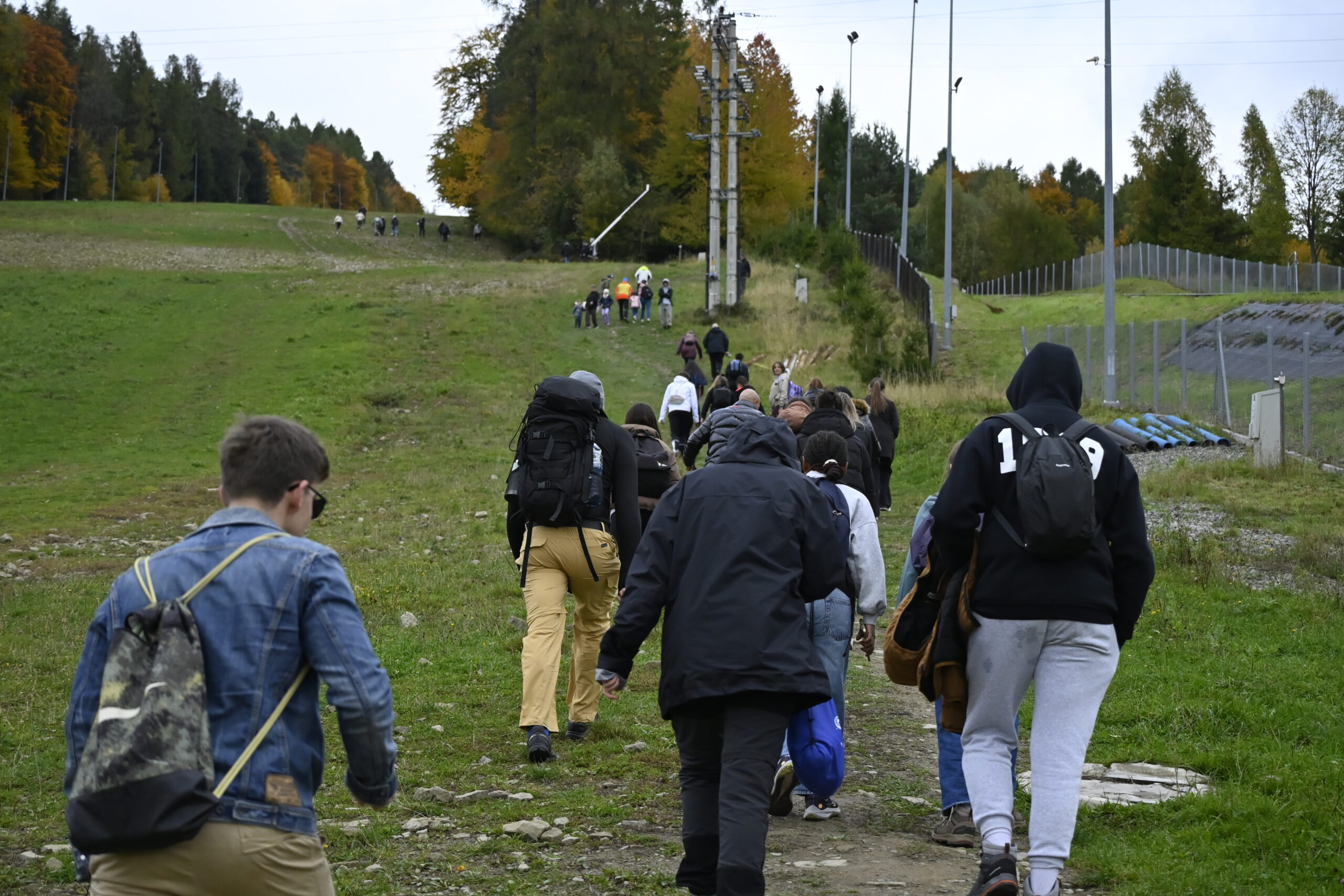 Outdoor activities by the lake